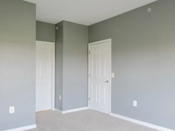 3850 Lightfoot St, Chantilly, VA 20151