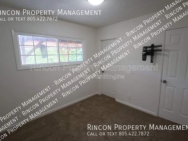 3570 S B St — Photo 12