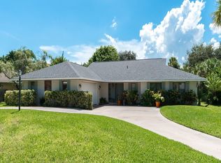 1541 Smugglers Cv, Vero Beach, FL 32963