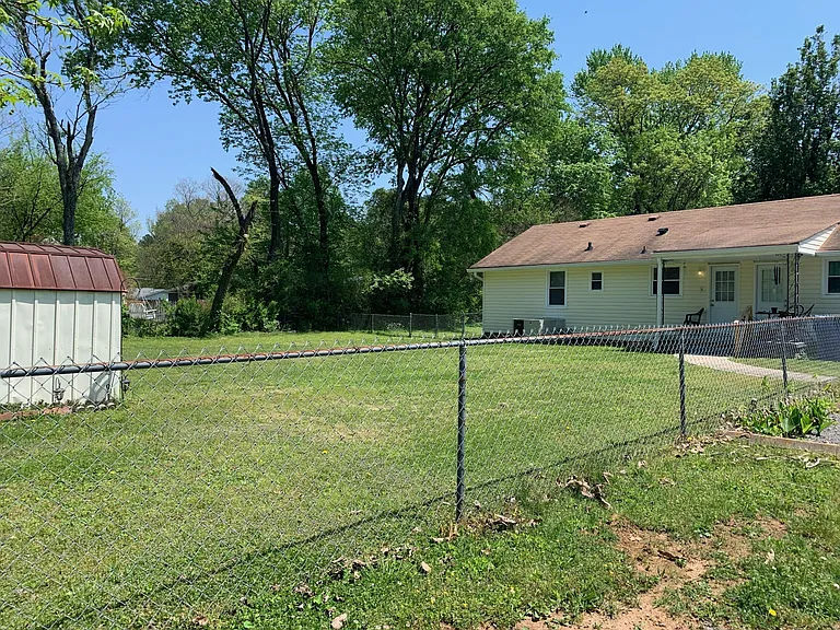 5023 Kenner Ave — Photo 12