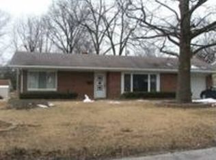 925 Moreland Dr, Belleville, IL