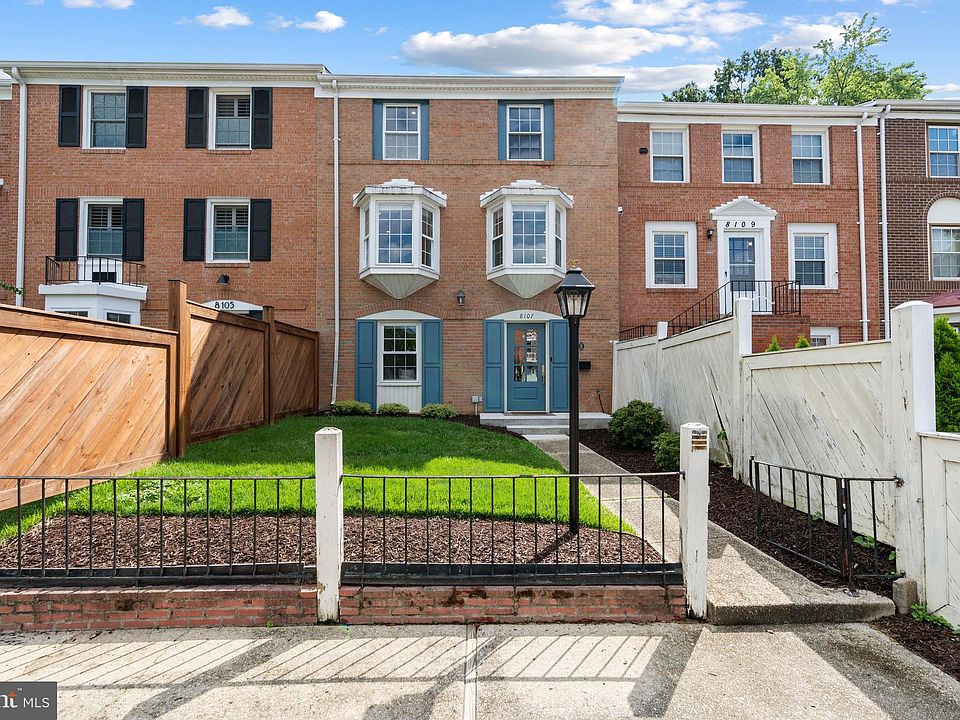 1st image of 8107 Oaklake Ct