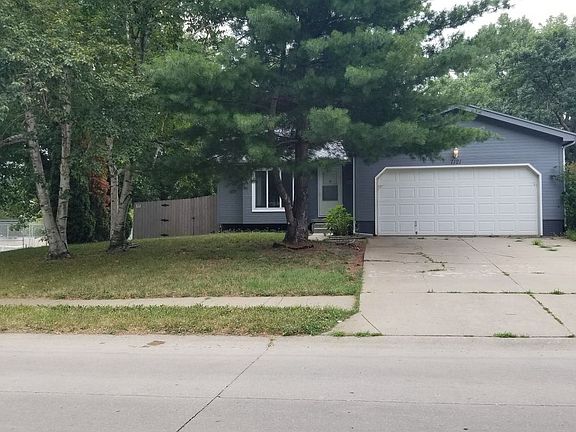 2nd image of 7121 S 137th Ave