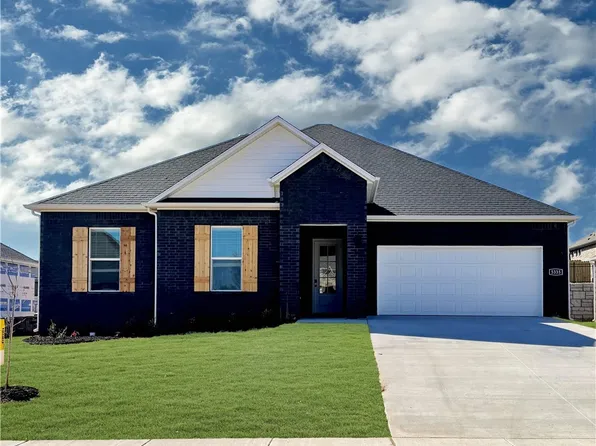 5284 Annika Ave, Springdale, AR 72762