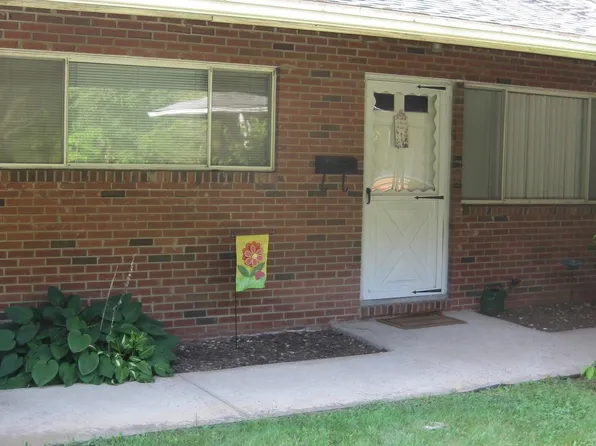 (undisclosed Address), Cheshire, CT 06410