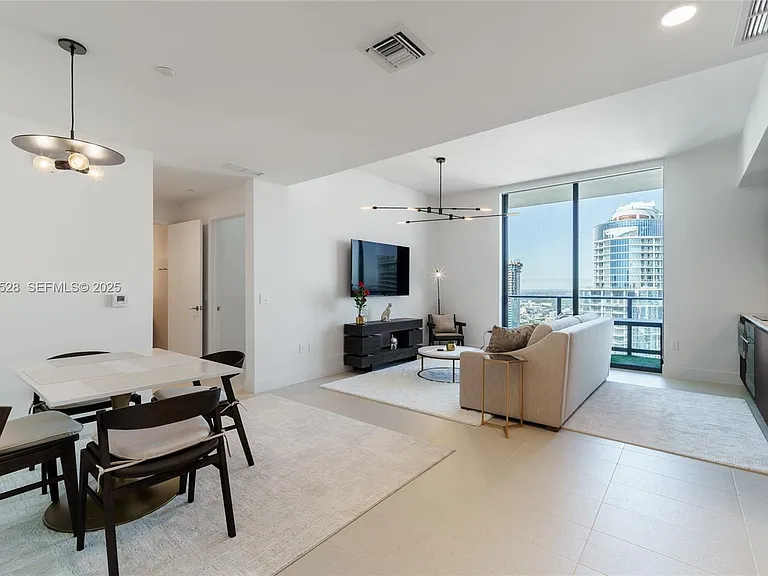 601 NE 1st Ave #Penthouse 5001 — Photo 6