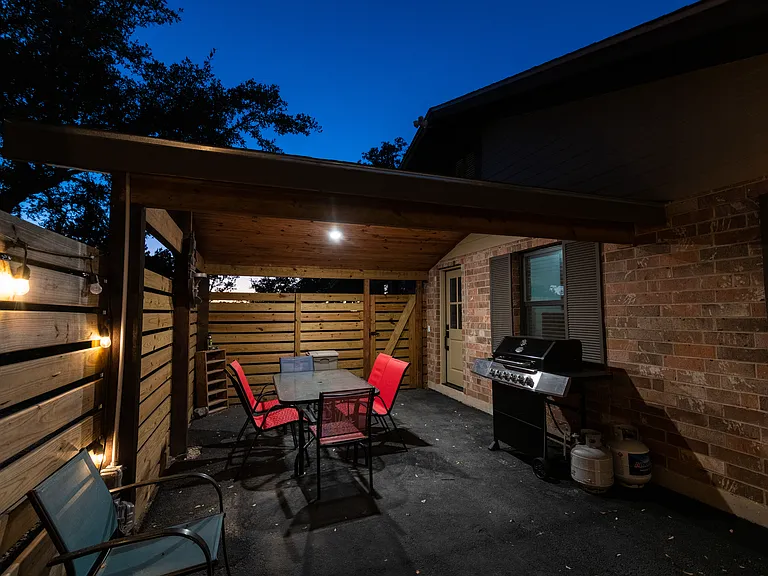 624 Hillcrest Frst — Photo 53