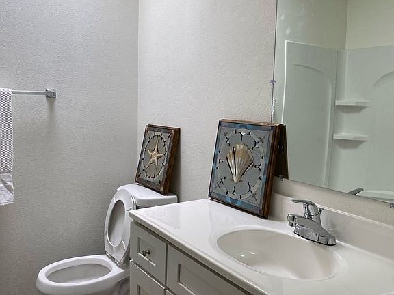 4th image of 70033 Mirage Cove Dr Unit 69
