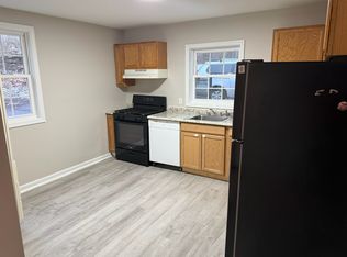 241 Broad St APT A, Schuylerville, NY 12871