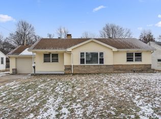 2120 S Luster Ave, Springfield, MO 65804