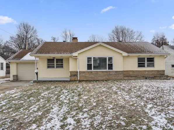 2120 S Luster Avenue, Springfield, MO 65804
