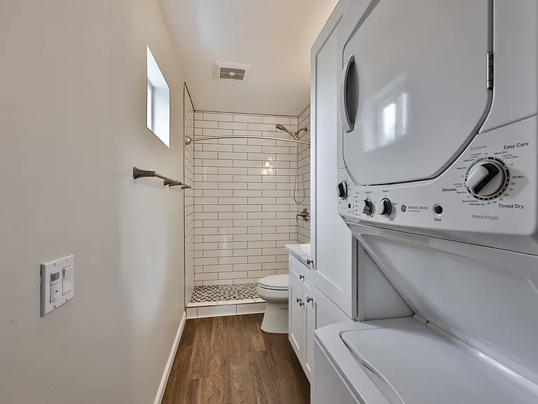 5036 Raymond Pl — Photo 34