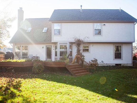 2nd image of 6276 Thorncrest Dr