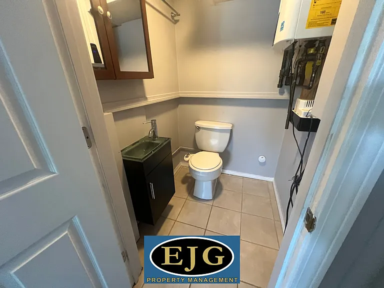 29 Elmwood Rd — Photo 7