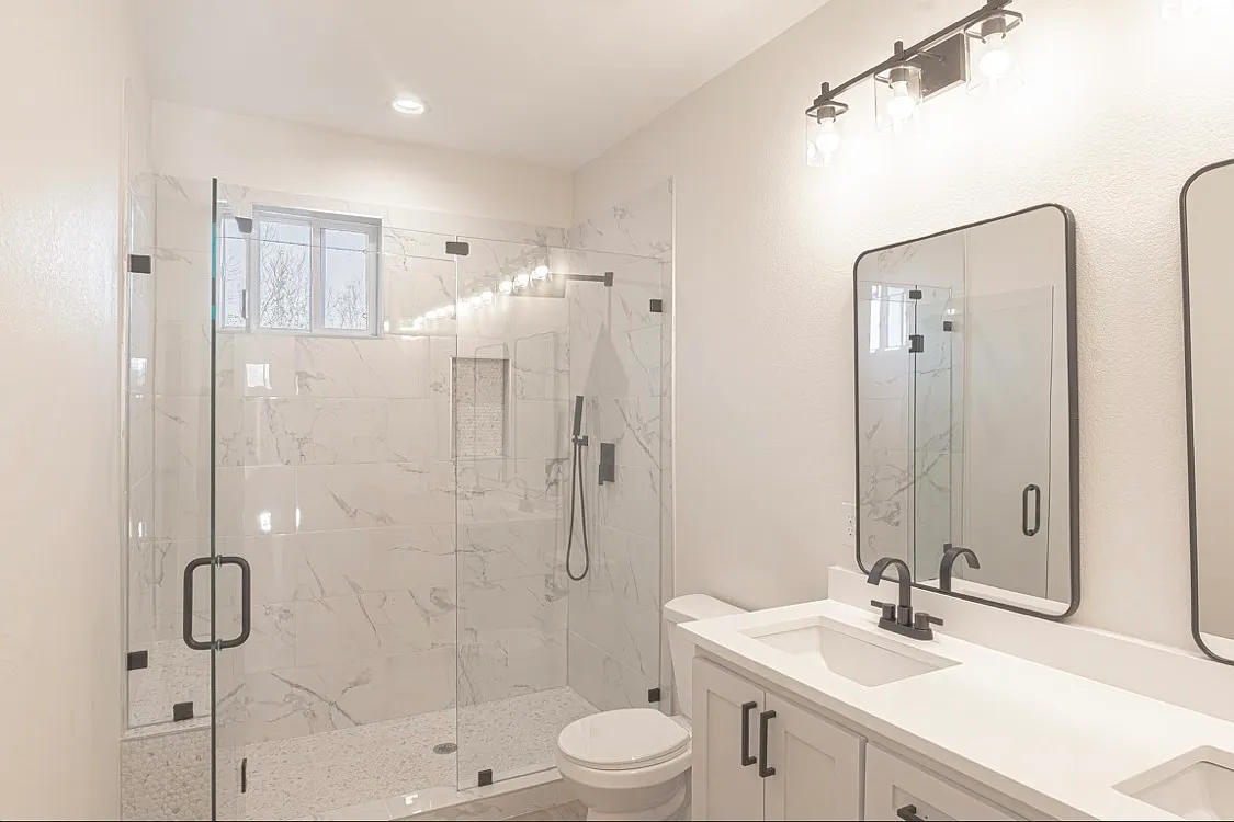 4 bed, 2.5 bath, 1722 sqft, $1,000 — Photo 4
