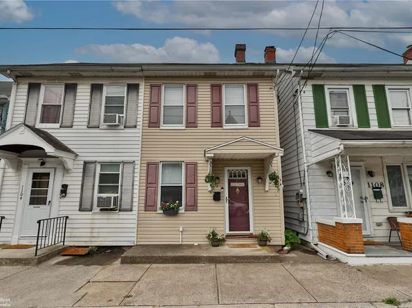 1106 3rd St, Catasauqua, PA 18032