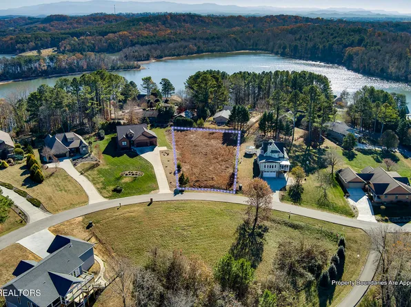307 Southshore Dr, Greenback, TN 37742