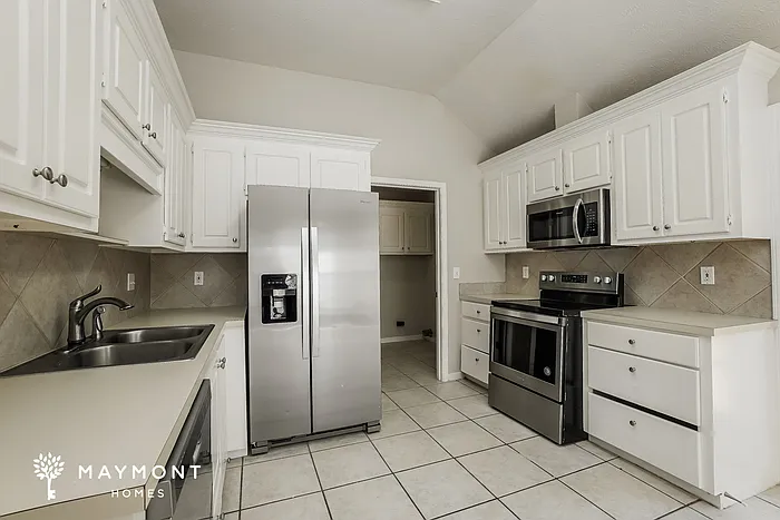 118 Chestnut Dr — Photo 5