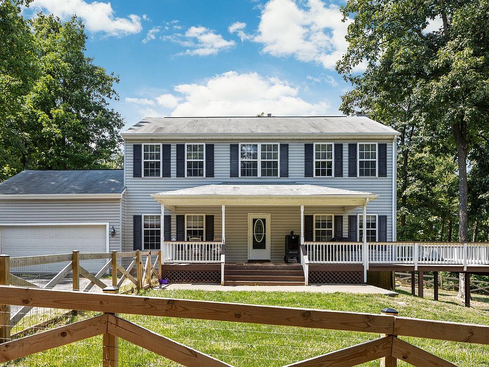 153 Hunter Ave, Chester Gap, VA 22623 MLS 900901 Zillow