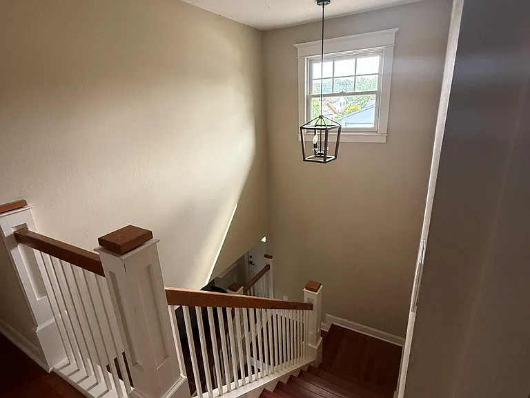 335 Barrow Ct — Photo 12