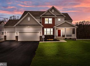 14114 Four County Dr, Mount Airy, MD 21771