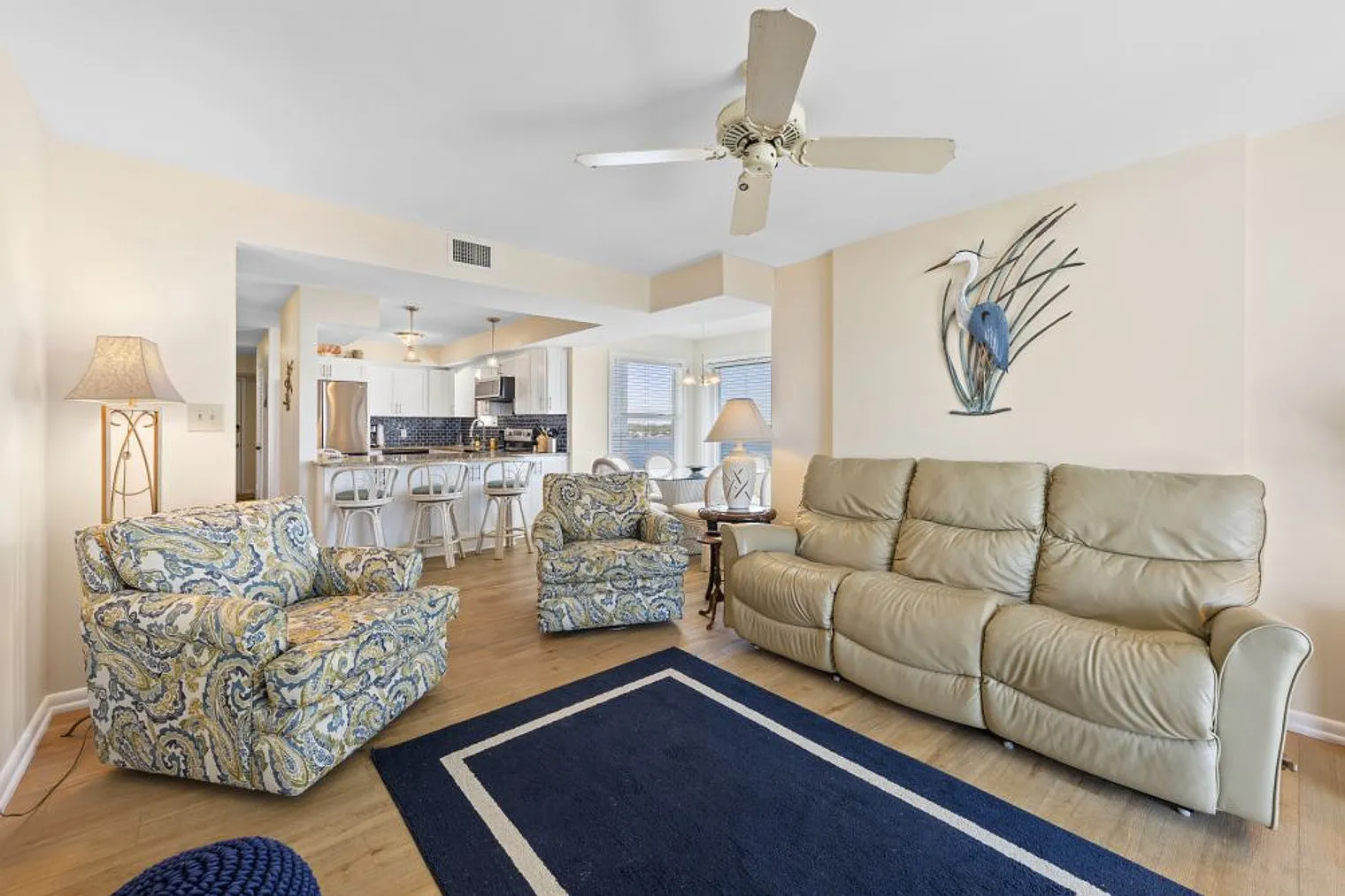 3 bed, 2.0 bath, 1097 sqft, $3,946 — Photo 1