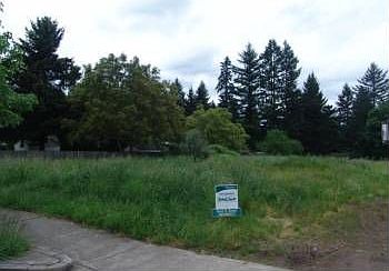 2nd image of 1821 NE 146th Ave