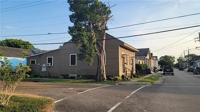 637 Tupelo St — Photo 10