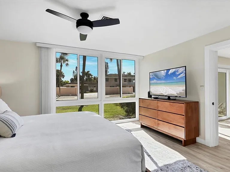 500 S Washington Dr #5A — Photo 18