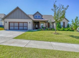318 Alamosa Rd, Norman, OK 73069