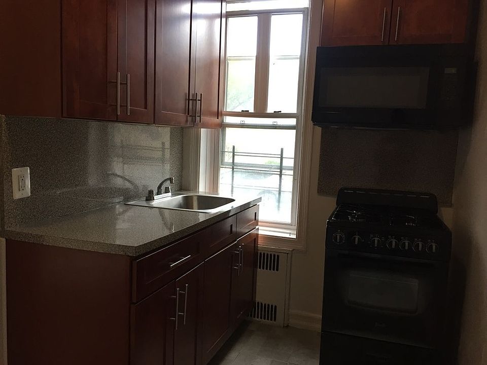 1st image of 2821 Kings Hwy #1C