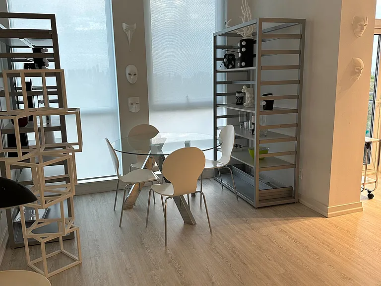 223 Saint Clair Ave W #1110 — Photo 4