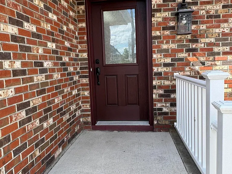 31 Navarra Dr — Photo 33