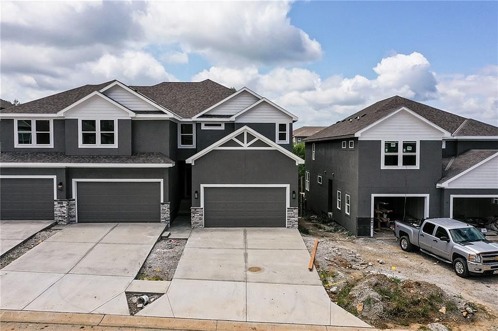 12360 S Prairie Creek Rd, Olathe, KS 66061 Zillow