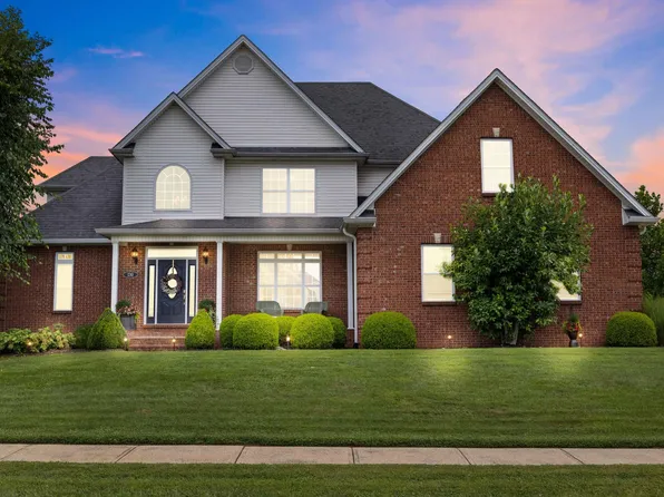 130 Winterberry Cir, Winchester, KY 40391