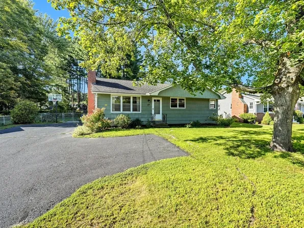 269 Ryan Rd, Northampton, MA 01062