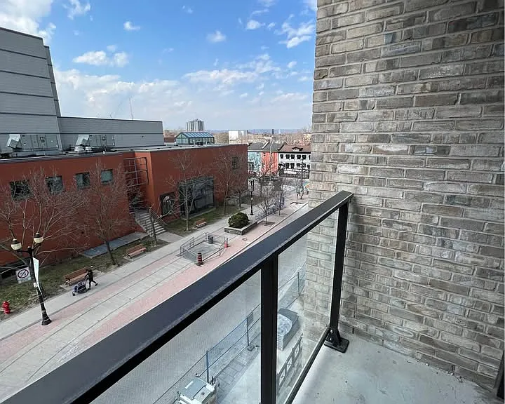 1 Jarvis St — Photo 11