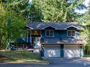 10510 Raintree Pl SE, Pt Orchard, WA 98367