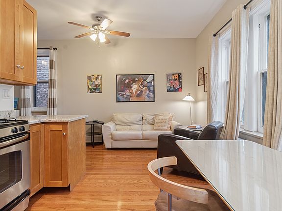 4th image of 1633 E Hyde Park Blvd APT 3D