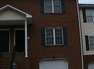 862 Duke Of Gloucester St SW, Roanoke, VA 24014