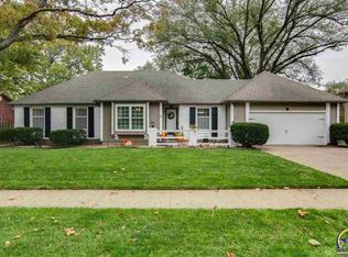 1911 SW 32nd Ter, Topeka, KS 66611