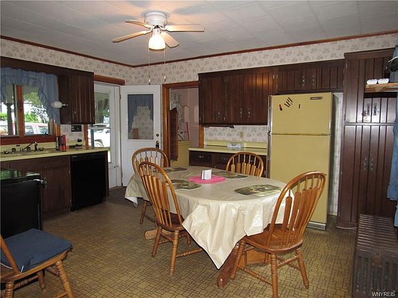 5th image of 5327 Depot St