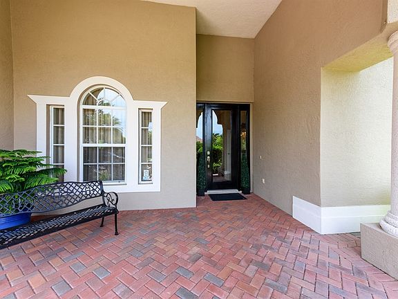 3rd image of 1095 Scherer Way
