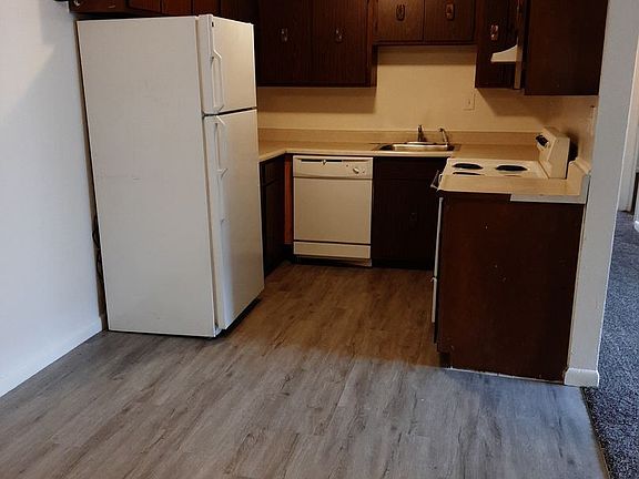 3rd image of 1126 26th Ave #104