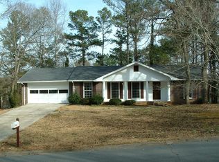 275 Astain Dr SW, Marietta, GA 30064