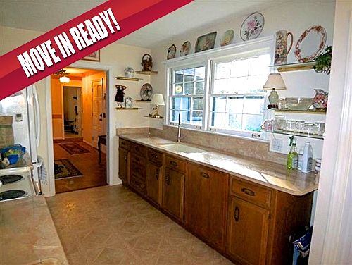 116 Nob Hill Road
        Kitchen