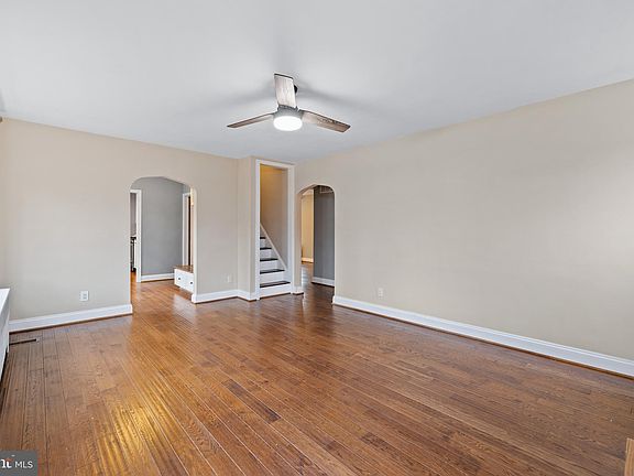 5th image of 6608 Lochinvar Dr