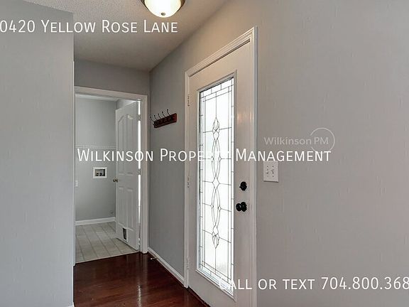 4th image of 10420 Yellow Rose Ln