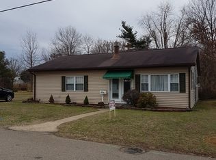 1421 King St, Belpre, OH 45714