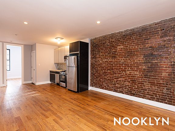 4th image of 375 Vernon Ave APT 2